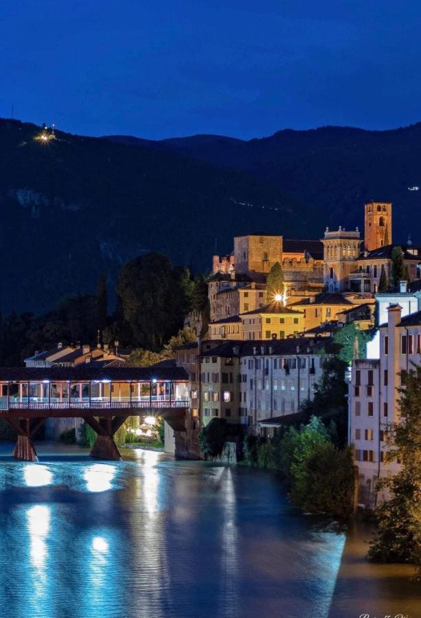 Hotel Villa Pigalle Tezze sul Brenta Esterno foto