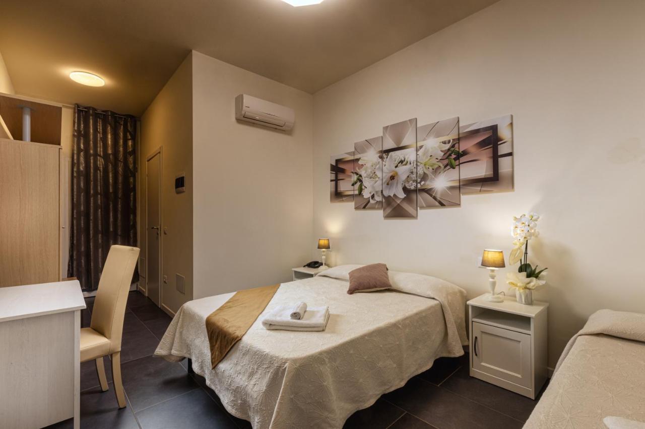 Hotel Villa Pigalle Tezze sul Brenta Esterno foto