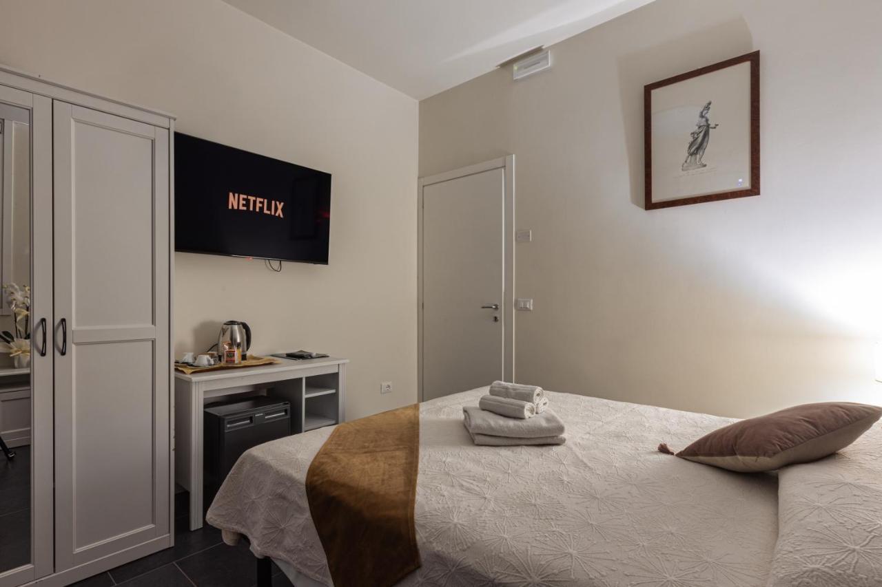 Hotel Villa Pigalle Tezze sul Brenta Esterno foto